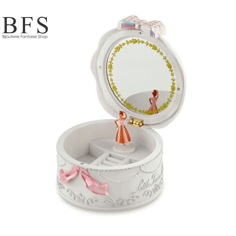 boite-a-bijoux-musicale-blanche-fantaisie