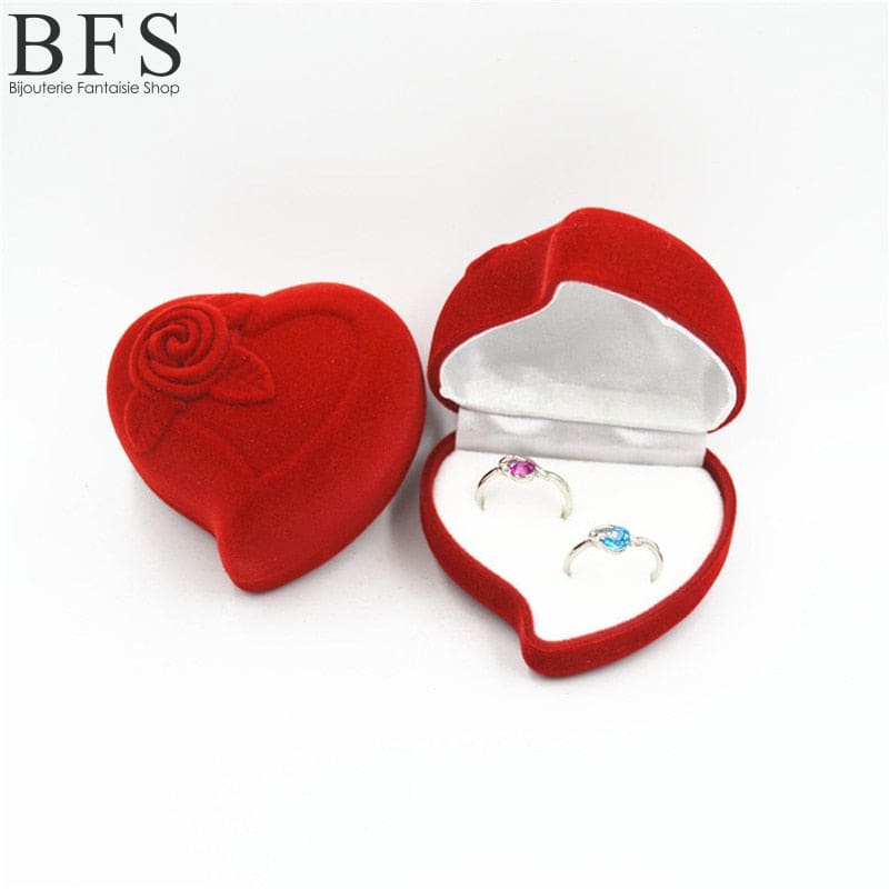 ecrin-a-bague-coeur