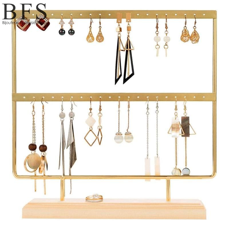 porte-boucle-doeille-support-creoles